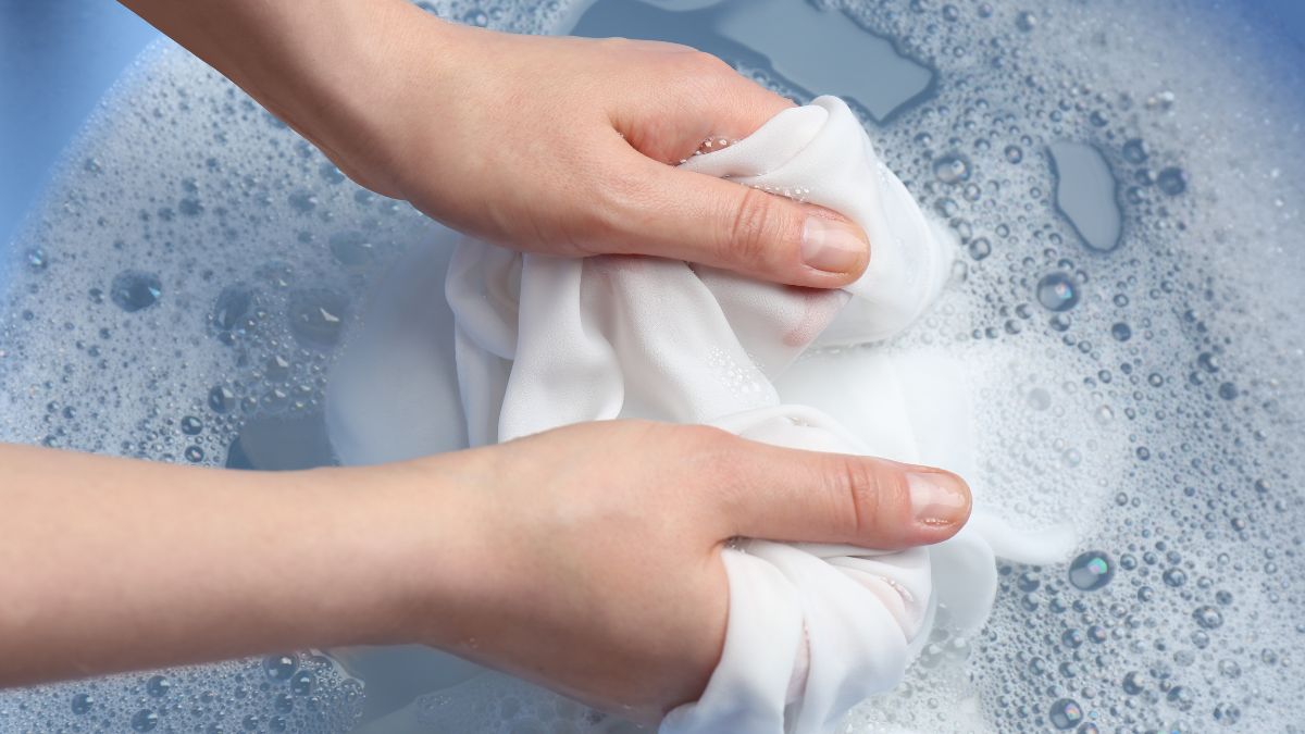 Whiten the laundry without chemicals