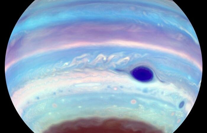 Discovery of Jupiter's clouds leaves astronomers surprised