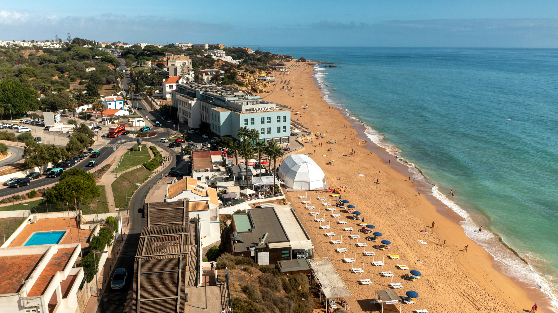 There is an algarve city among the top 20 for digital nomads