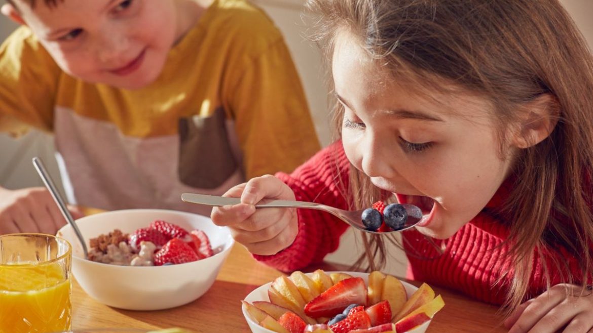 Aventura das Frutas: shopping mall in Curitiba holds an event Aventura das Frutas: shopping em Curitiba realiza evento sobre alimentação saudável