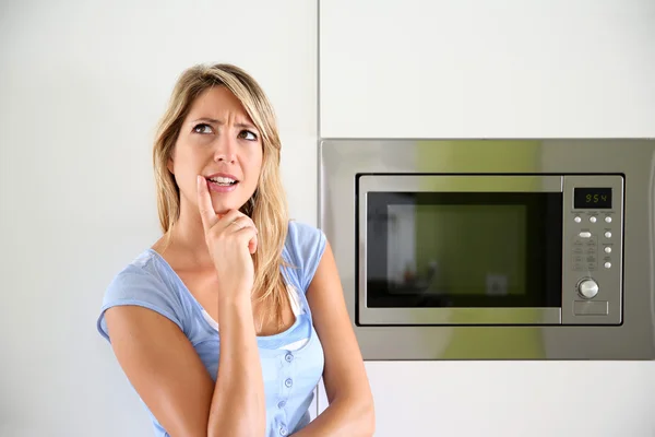 These are the foods you really shouldn't reheat in the microwave. Get to know them