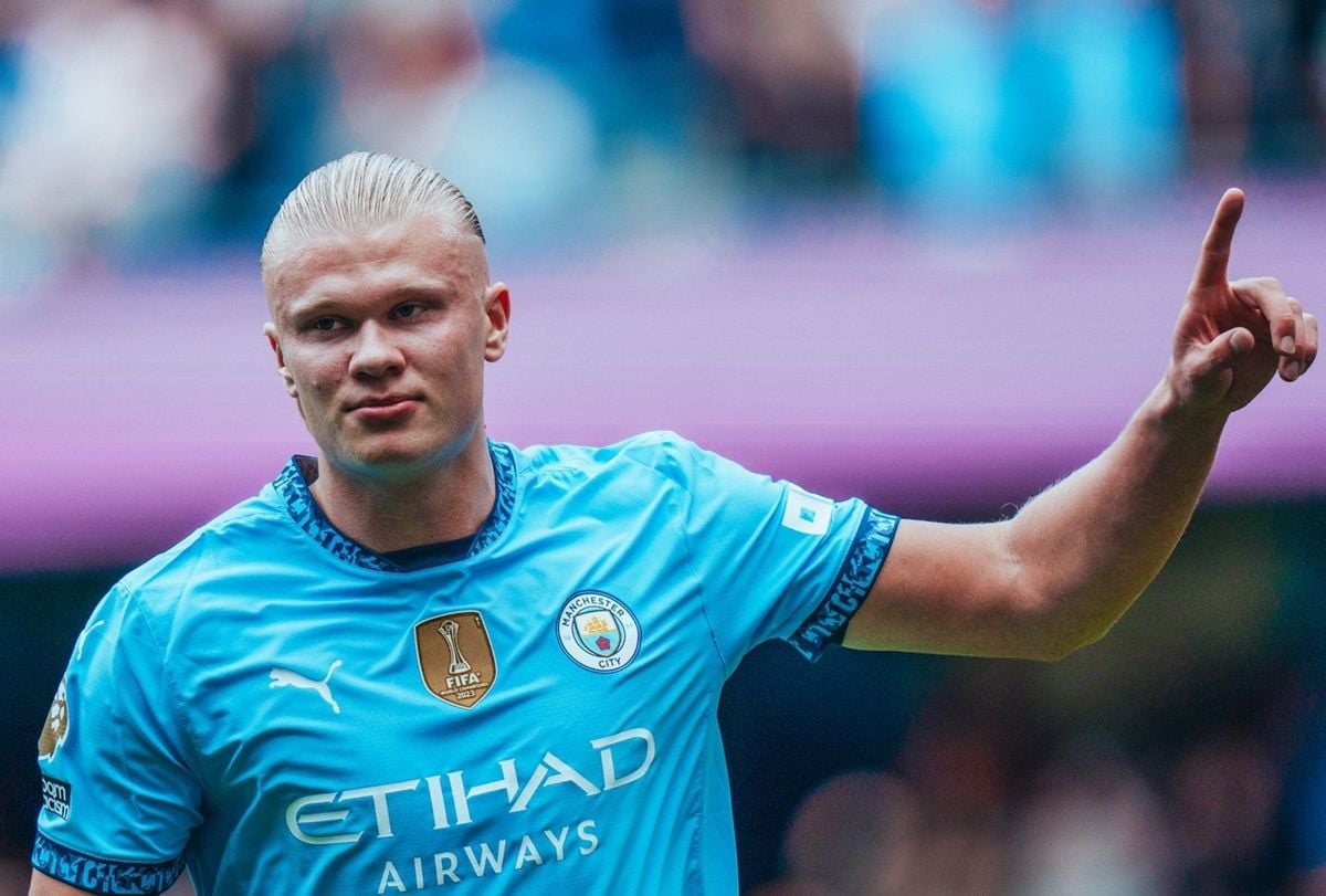 Haaland scored both goals in Manchester City's victory 