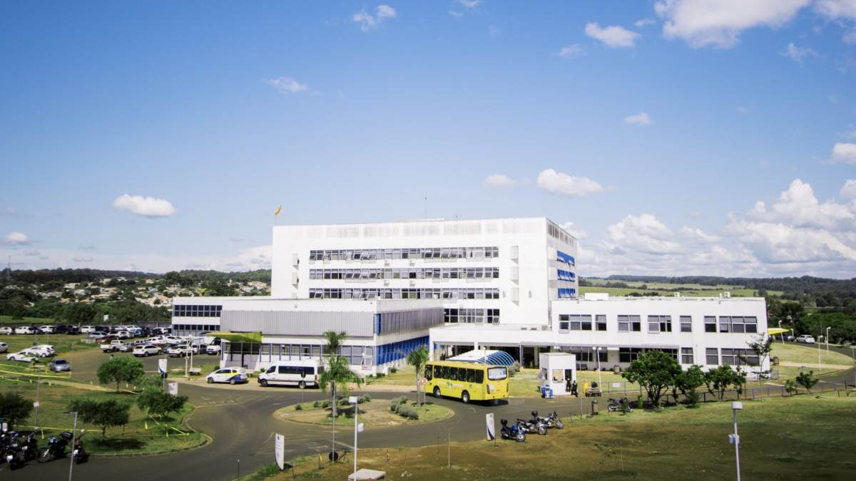 Homem morre eletrocutado ao tentar furtar fios elétricos em hospital no PR