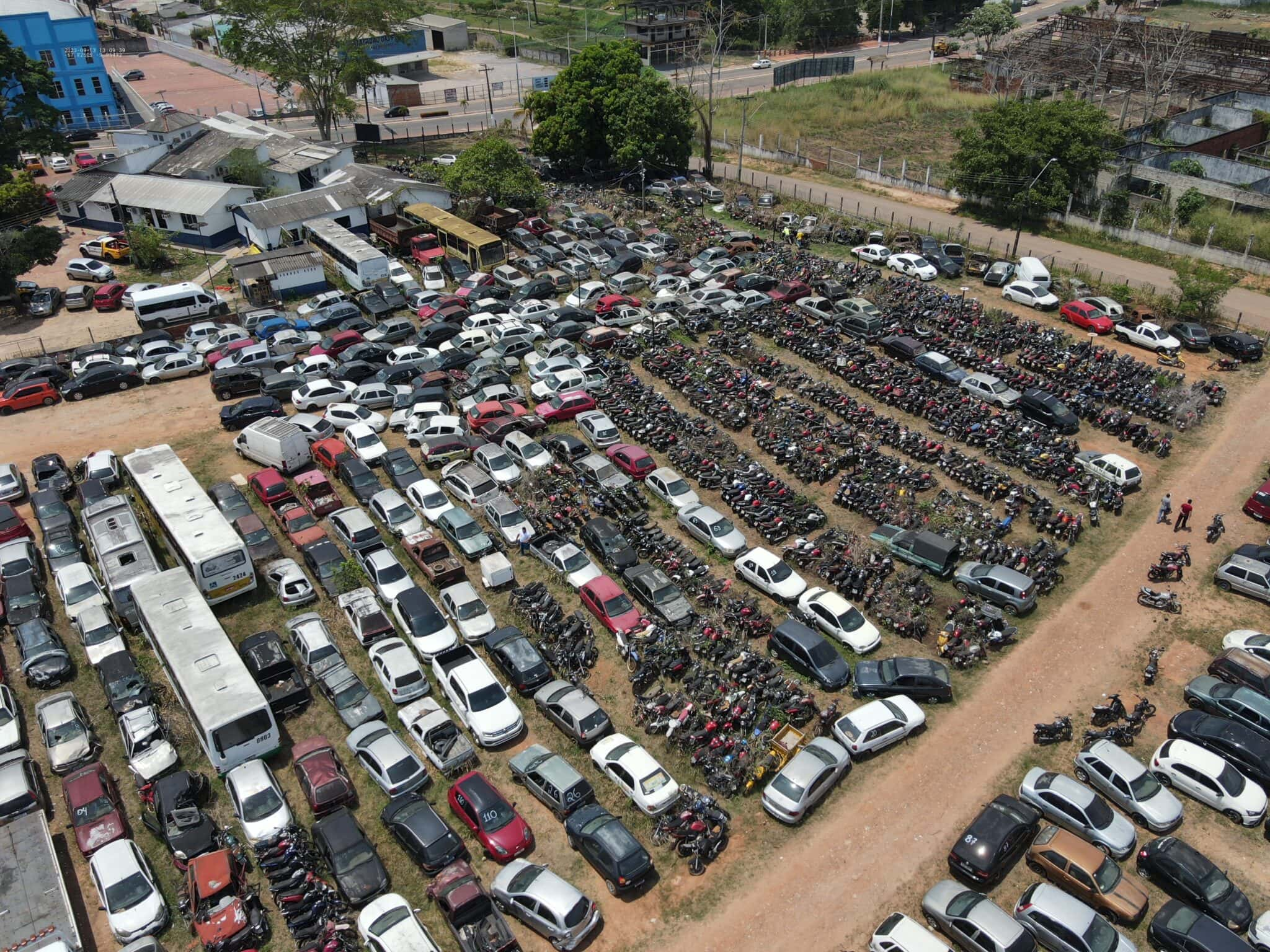 Corolla, motorcycles and more! See list of vehicles up for auction at Detran; starting bid is R$500