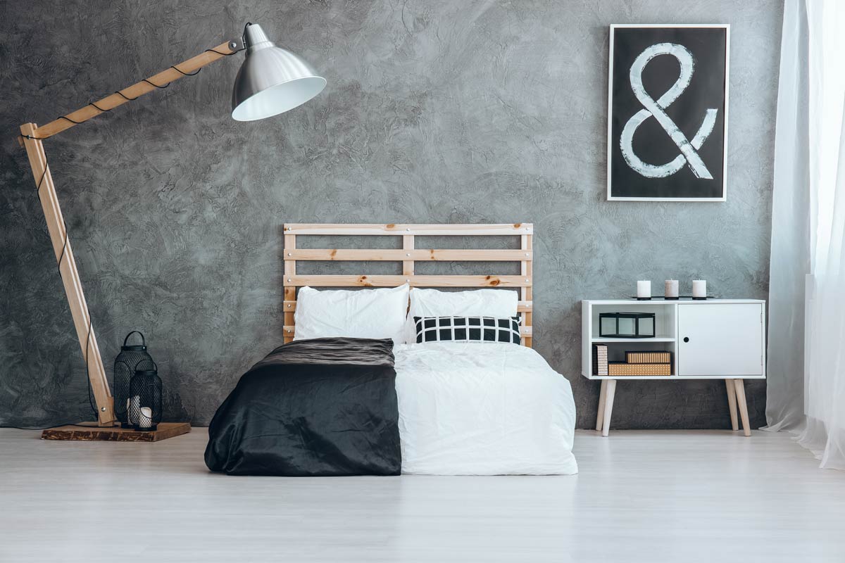 bed with pallets, modern style