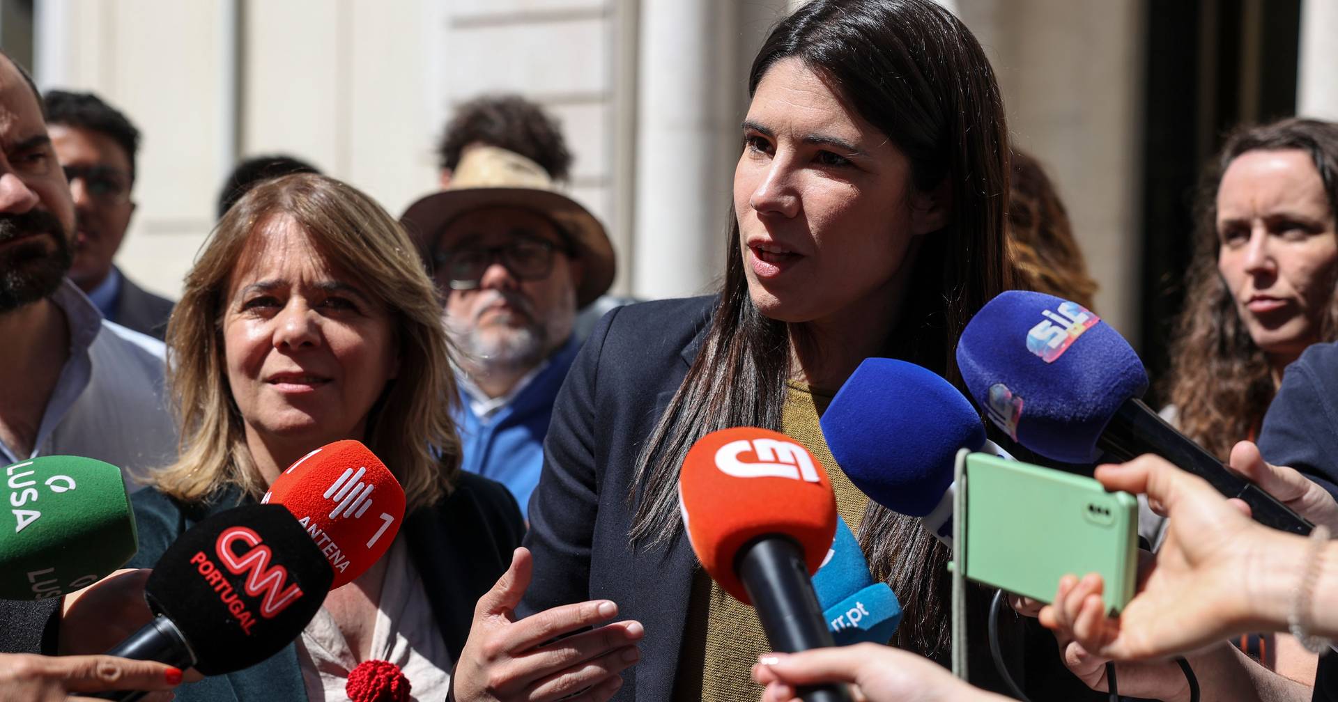 "Mariana Mortágua does not have the leadership qualities that Catarina Martins has always demonstrated"