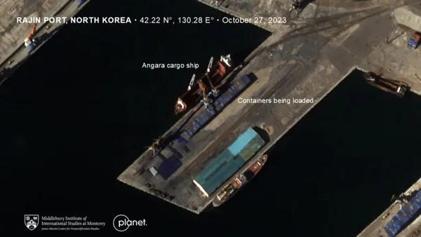 "They arrived totally unforeseen" and wrapped in "secretism". Satellite images show hundreds of North Koreans to be transported to Russia