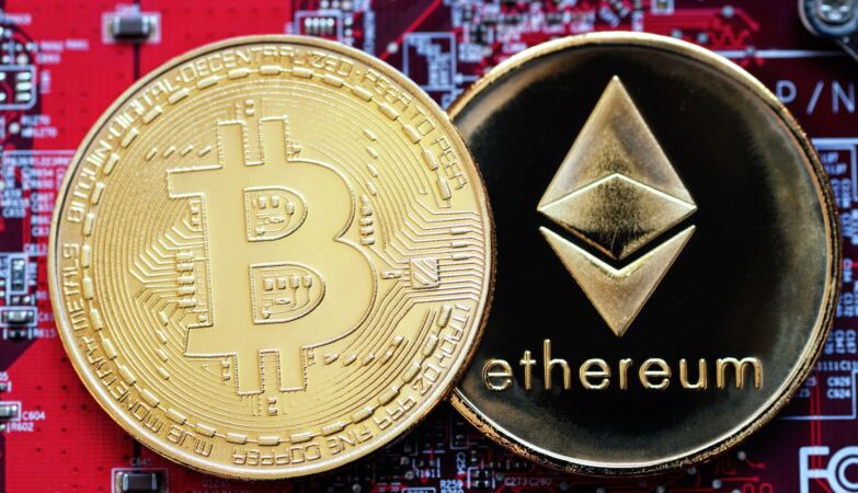 Theft, Trump and Fear. The “combination of forces” that is making Bitcoin and Ethereum fall