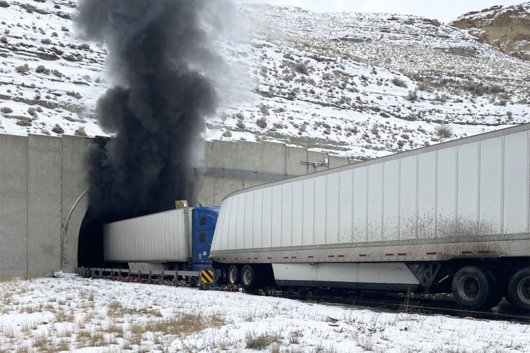 vehicular crash vehicle smoke