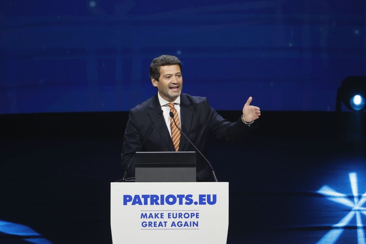 European far-right “Trumpist” gathered. Ventura appealed to the “reconquest of European far-right "Trumpist" gathered. Ventura appealed to the “reconquest of Christian Europe”