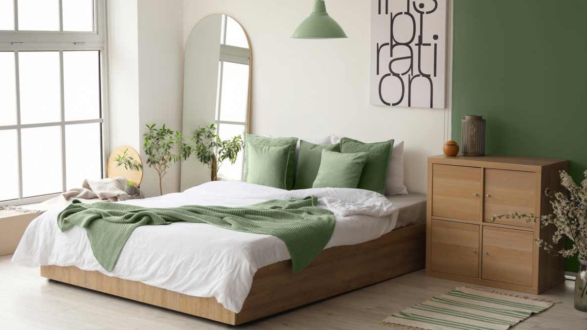 Paint the bedroom in two colors