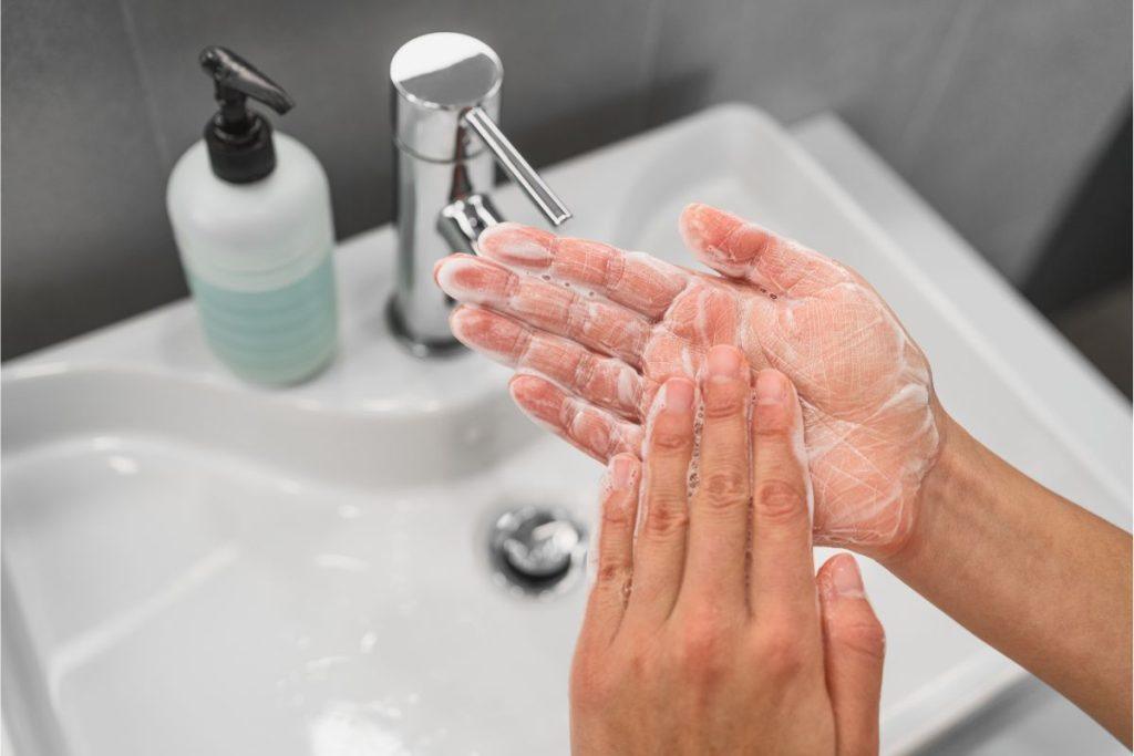 How to wash your hands