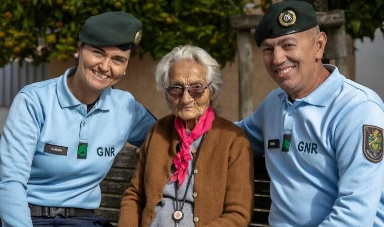 GNR applies “e-guard” in Bragança: Elderly on 24 hours/day to a military