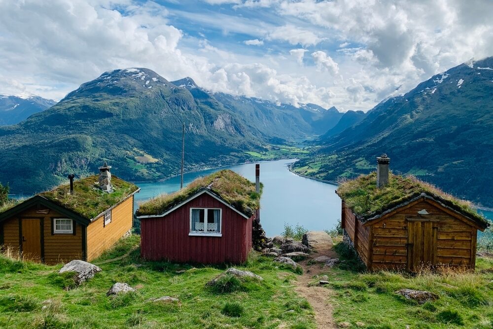 Do you work from home? Go a week for Norweg