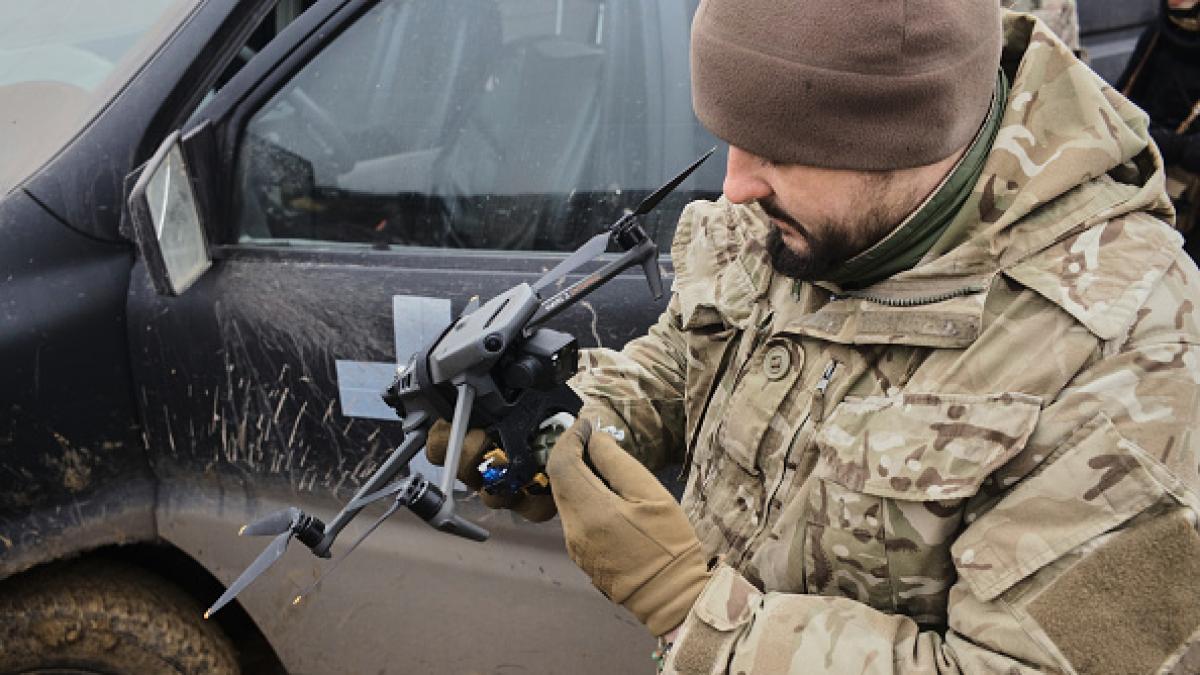 Ukrainian troops point to the wrong side of war and experts do not understand that no one has noticed
