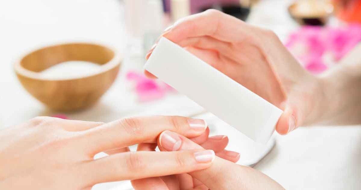 Ombre on nails - what color combination should you choose? It will be a hit this spring