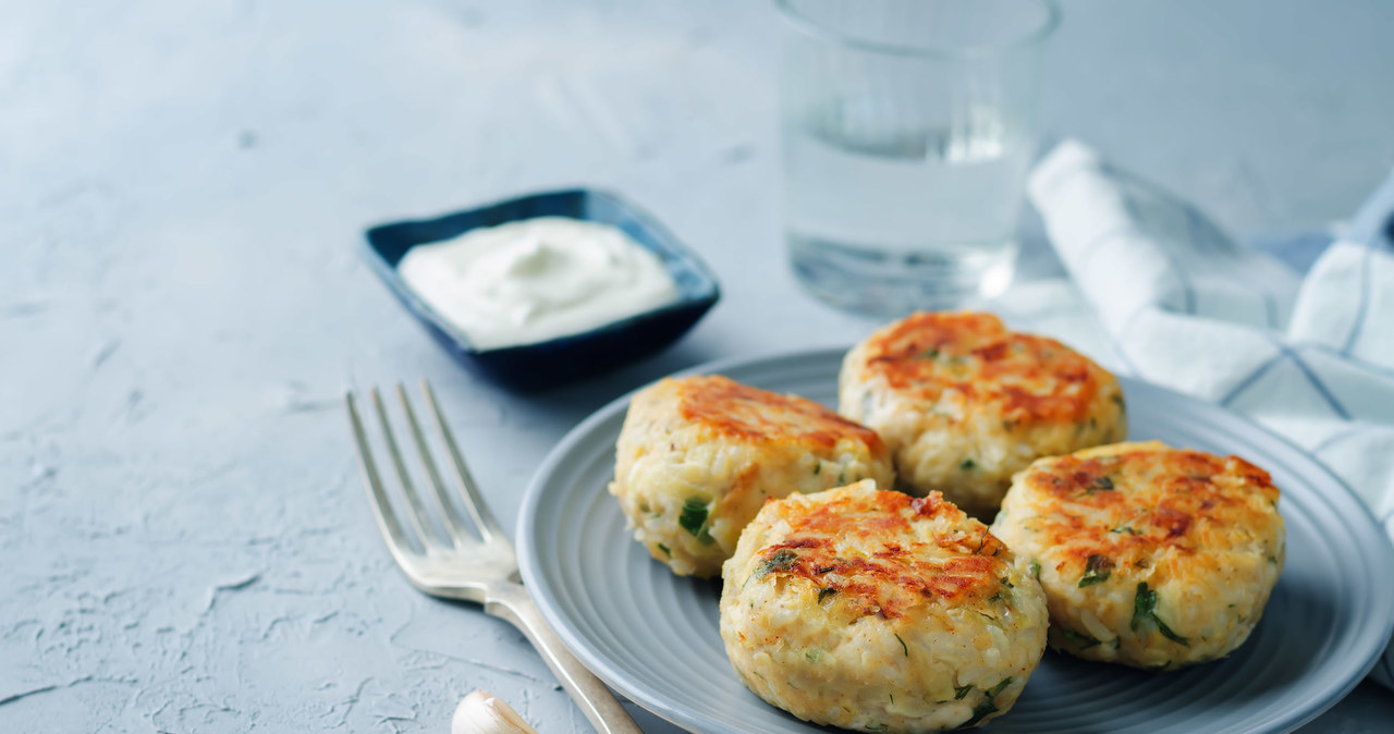Cheap and simple cutlets without meat. Ready in a few minutes and they fill for hours