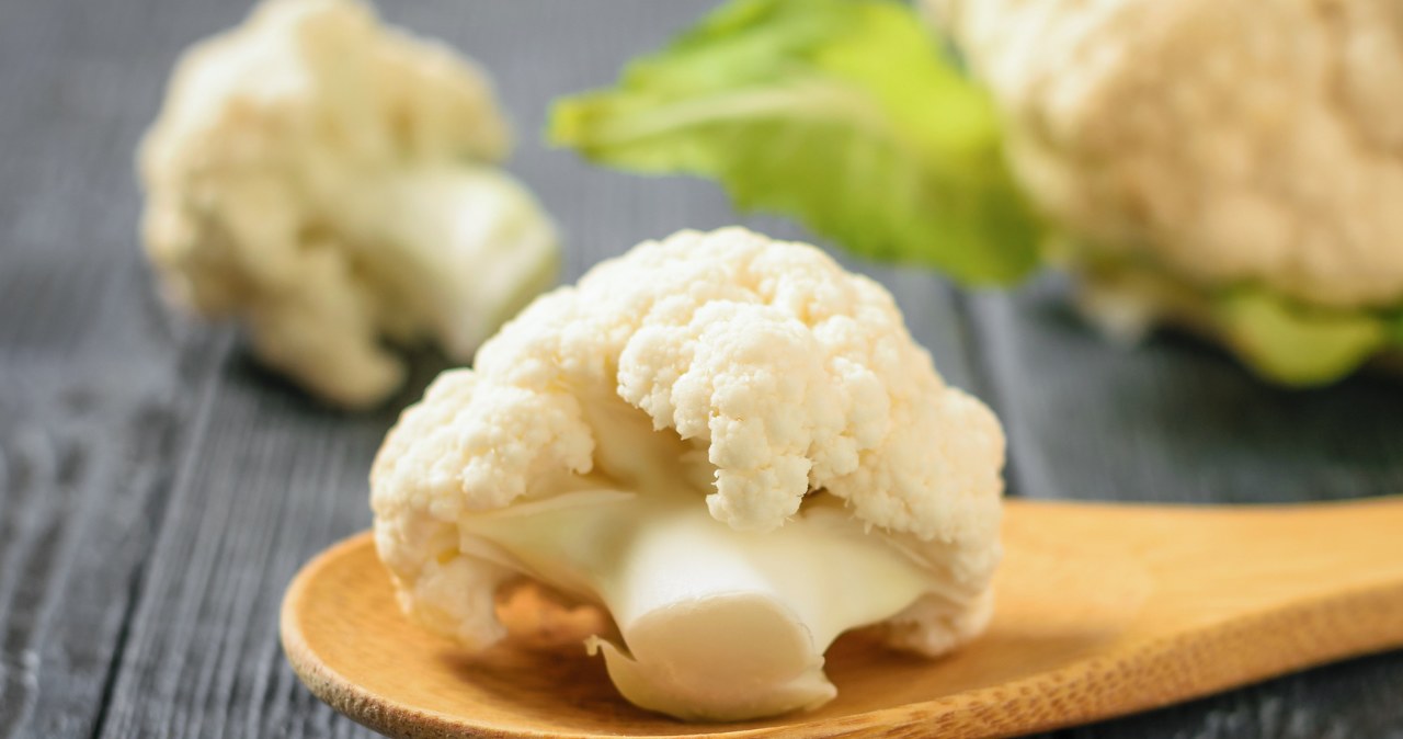 We will prepare tasty cutlets from cauliflower and millet