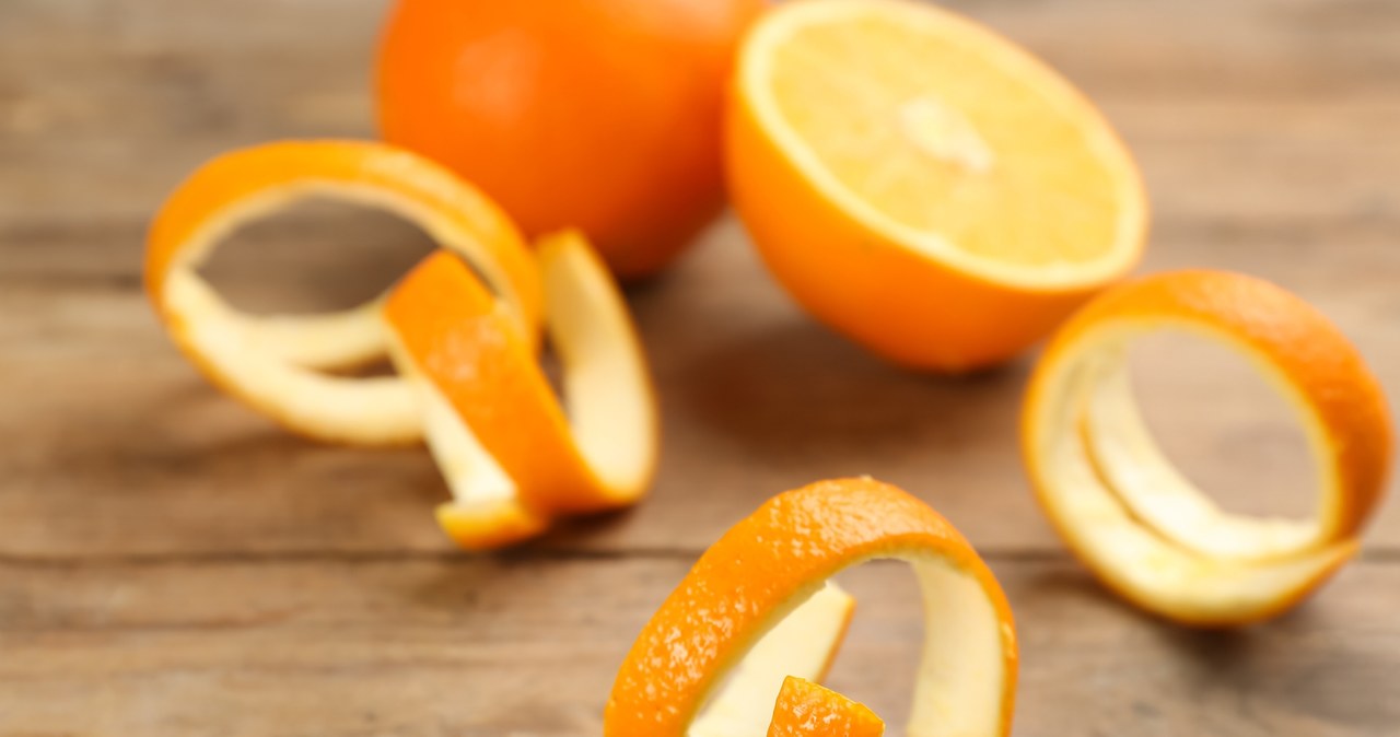 From orange skin you can prepare an aromatic and energizing body peeling. /123RF/PICSEL