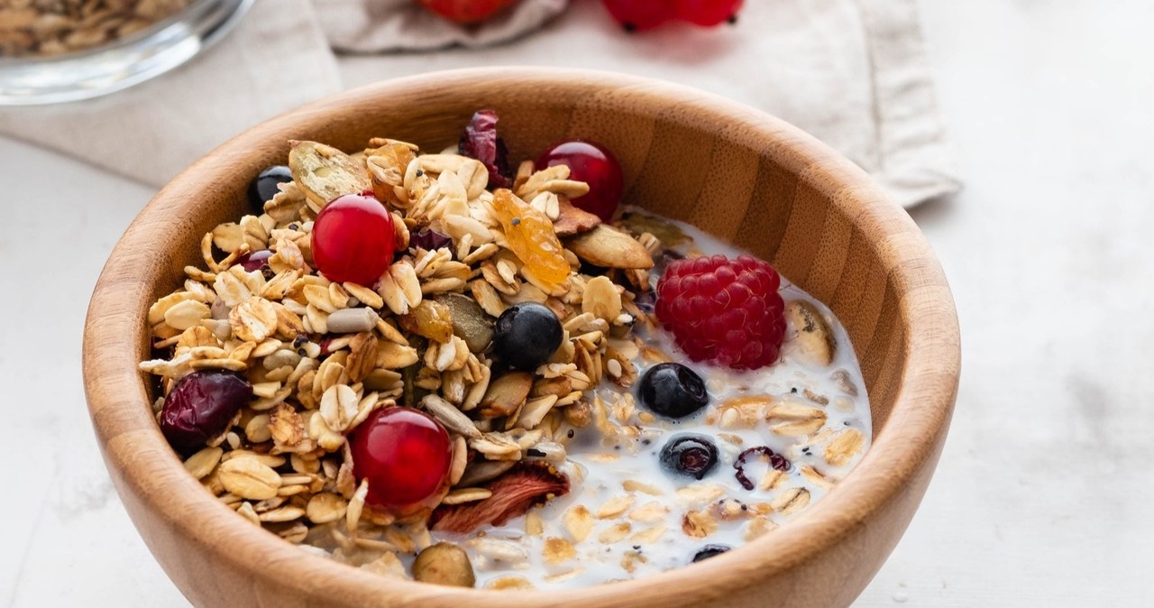 Centenarians eat for breakfast. Simple dishes that add energy, take care of the heart and joints