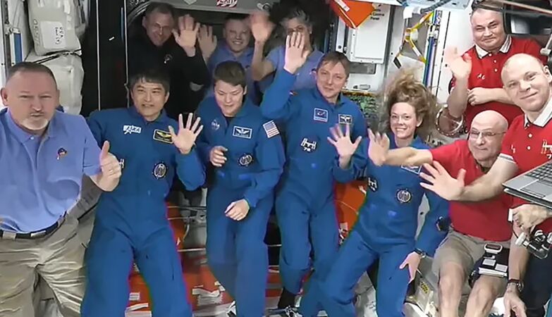 Astronauts stuck in space will finally be rescued