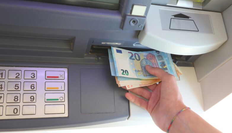 ATM boxes are on extinction in Germany