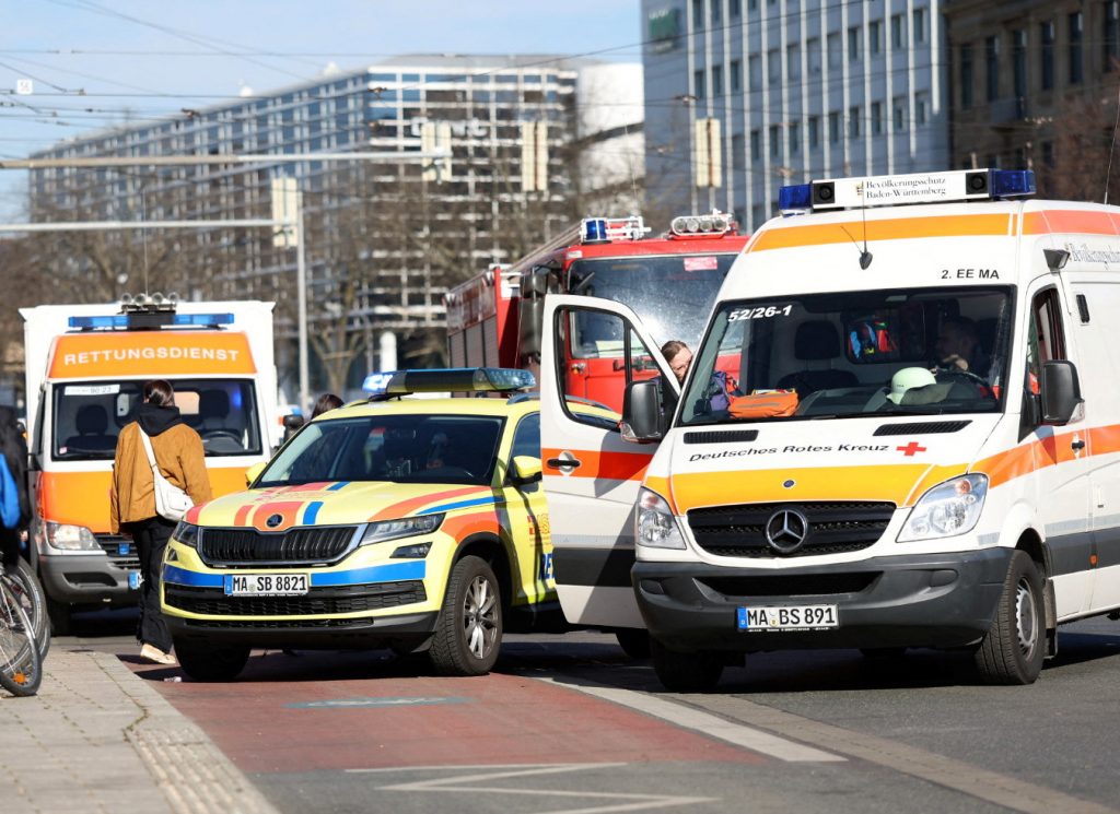 Germany: car fell to a crowd in Mannheim - one dead, several seriously injured