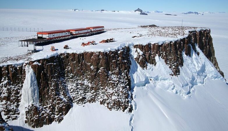 Scientists arrested in Antarctica fear for life: colleague threatened them with death