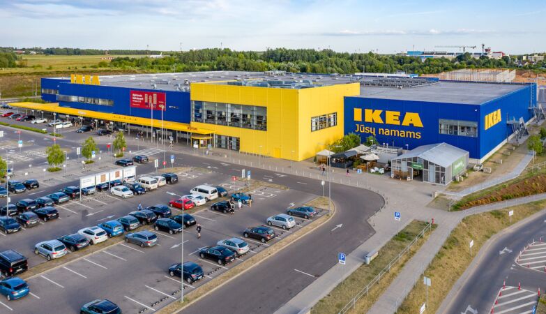 Lithuania accuses Russia of provoking fire in Ikea by store to have the colors of Ukraine