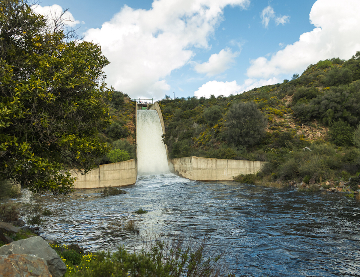 Odeleite and bunk dams perform discharges after years of drought