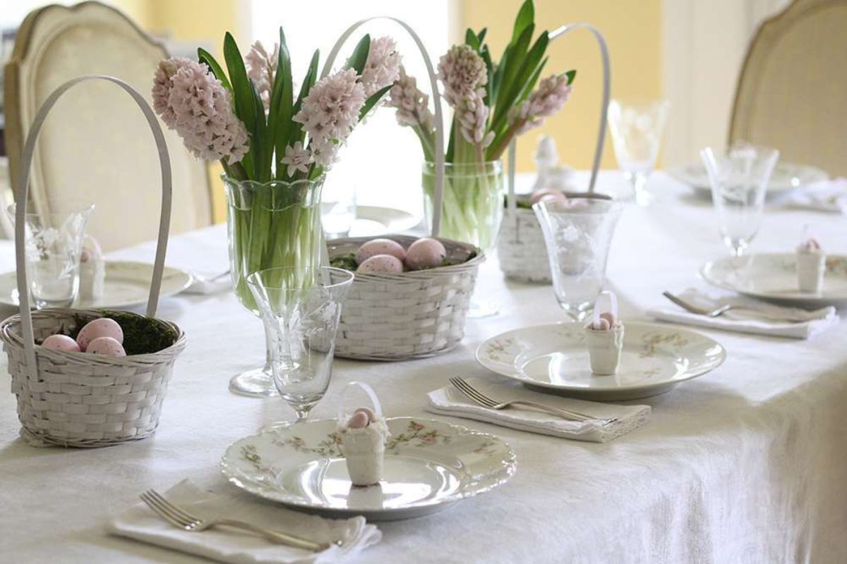 Shabby Chic Easter table