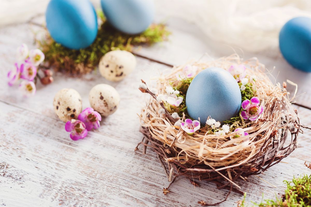 DIY Easter Centerpiece 