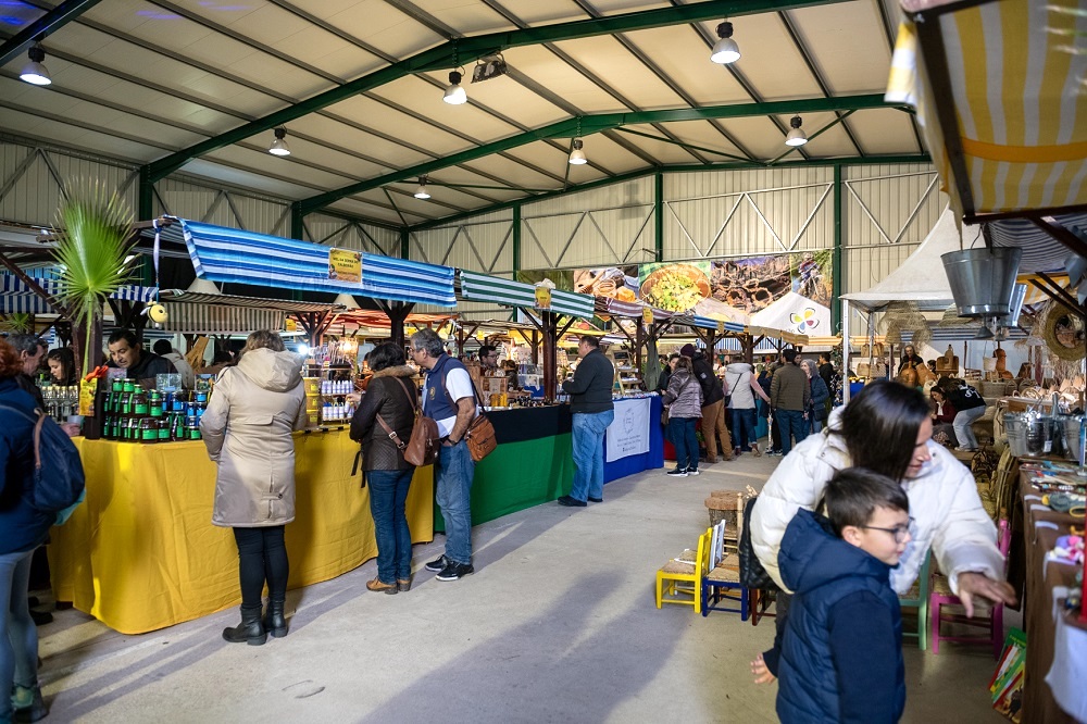 Brand of brandy and honey promotes traditions of the Serra do Caldeirão