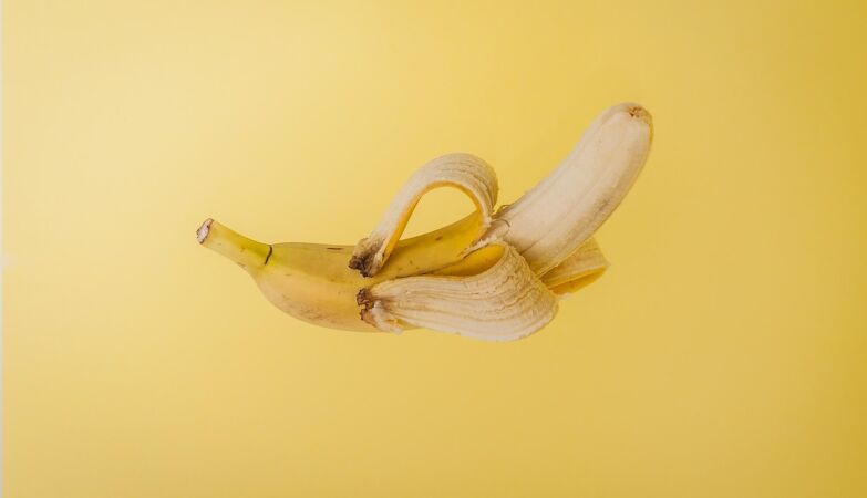 There is a new banana that does not rot. Comes to give “sexuality” to the ironically phallic fruit