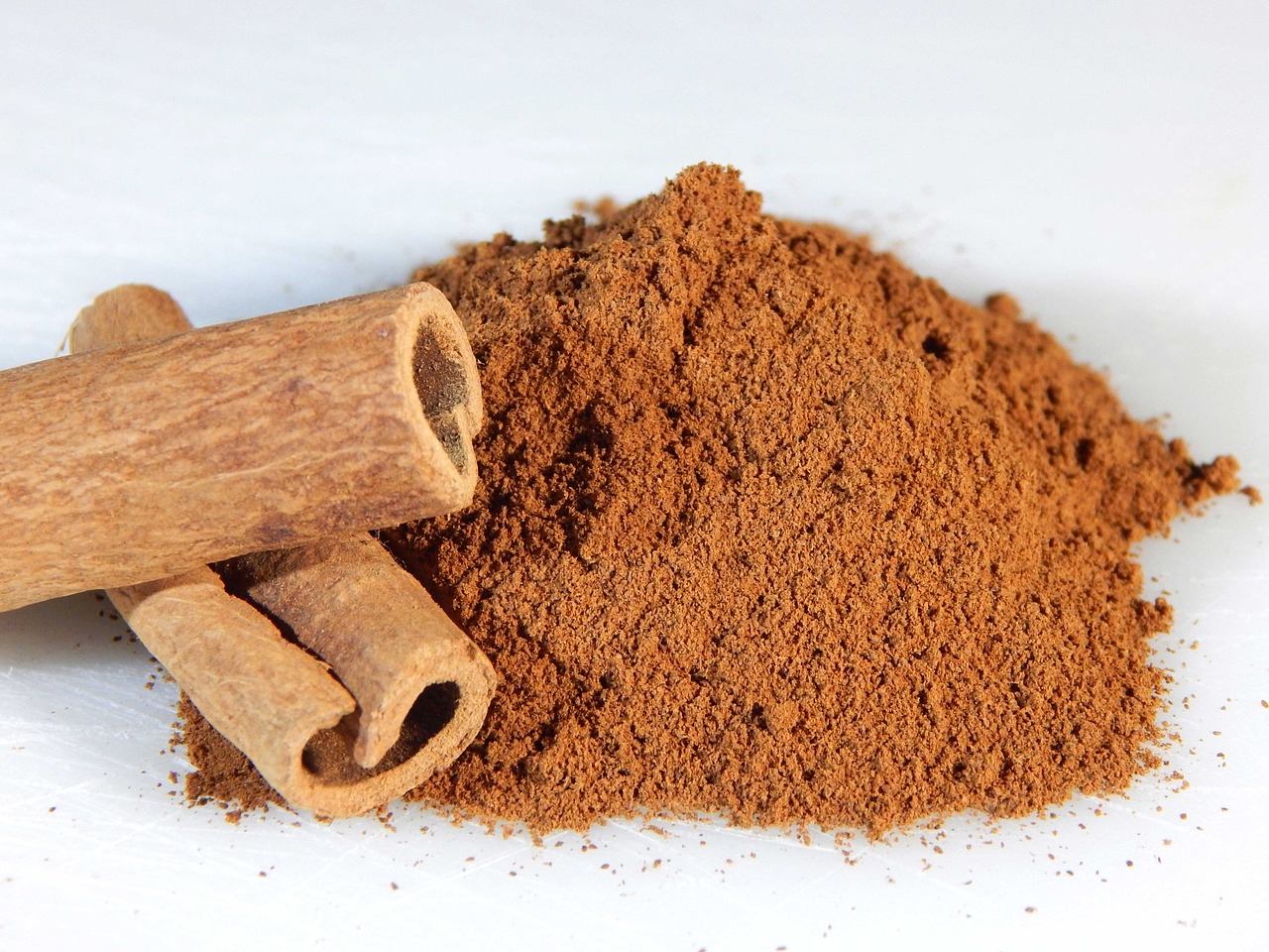 Get rid of ants in the garden - natural ways without chemistry. Cinnamon