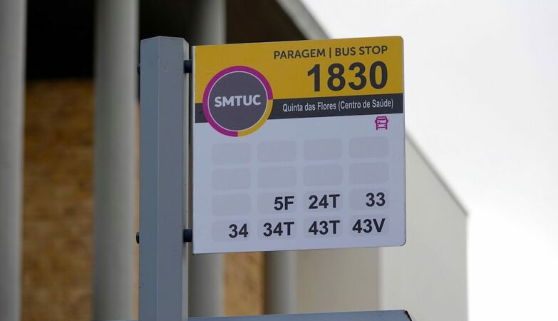 There were 104 buses, only 1: complicated week in Coimbra