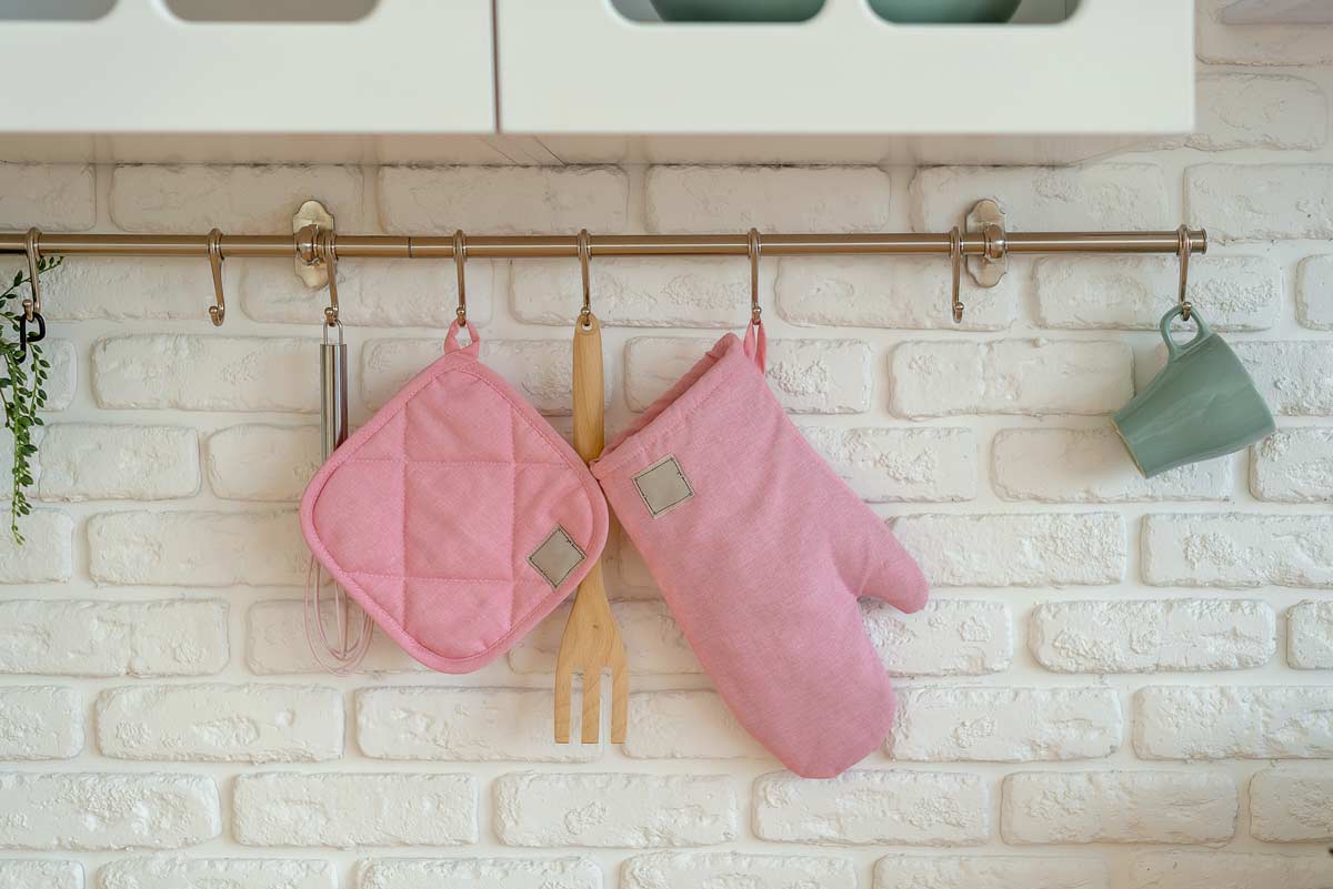How to decorate cooking in spring: 8 ideas for a fresh and colorful environment