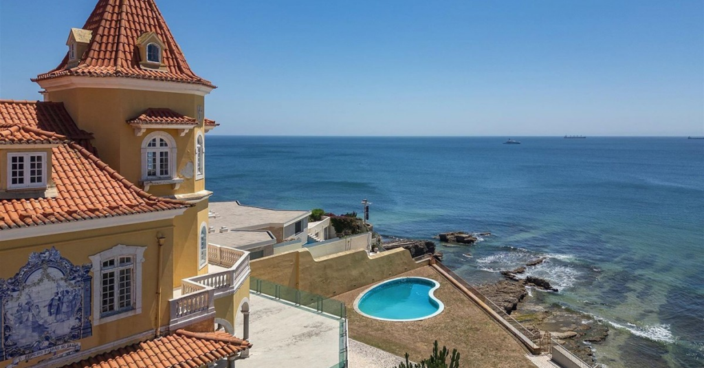 Algarve's most expensive house for sale is located in lakes and costs € 27,000,000