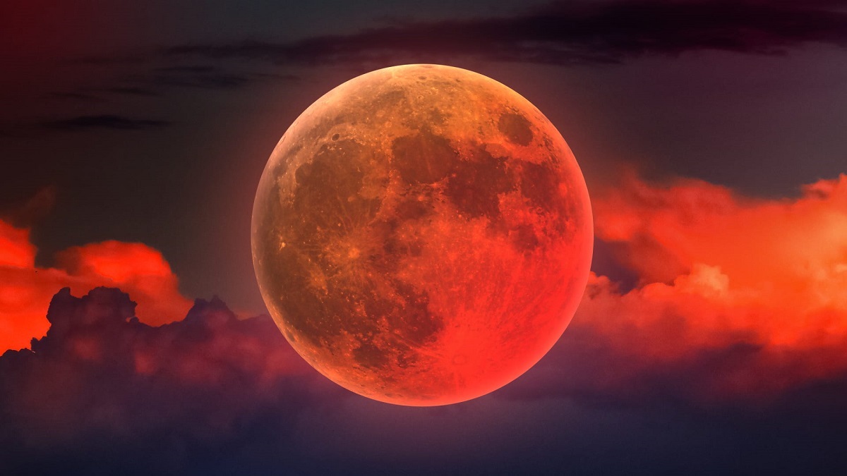 Moon eclipse on March 14, 2025. "Sangerie month" brings triple luck for two signs