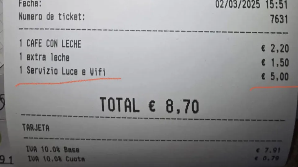 To adopt in Portugal? 'Here next door' is already charging (and a lot) for the use of electricity and wi-fi in the cafes