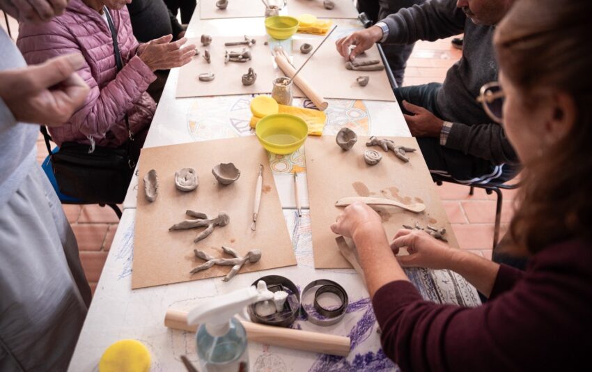 Teia d'Empuls promotes ceramic workshop to foster inclusion in art