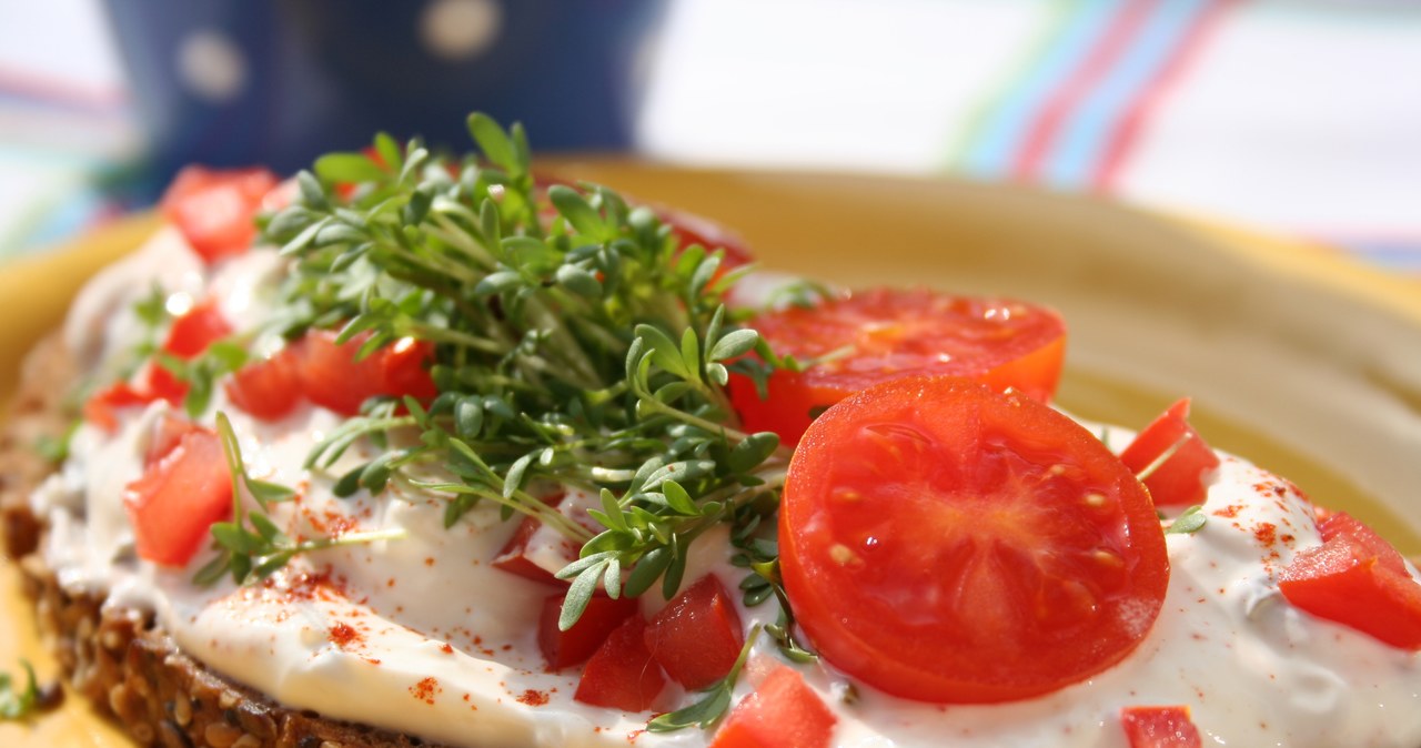 Czeżuch is a good addition to sandwiches, soups or salads. /East News