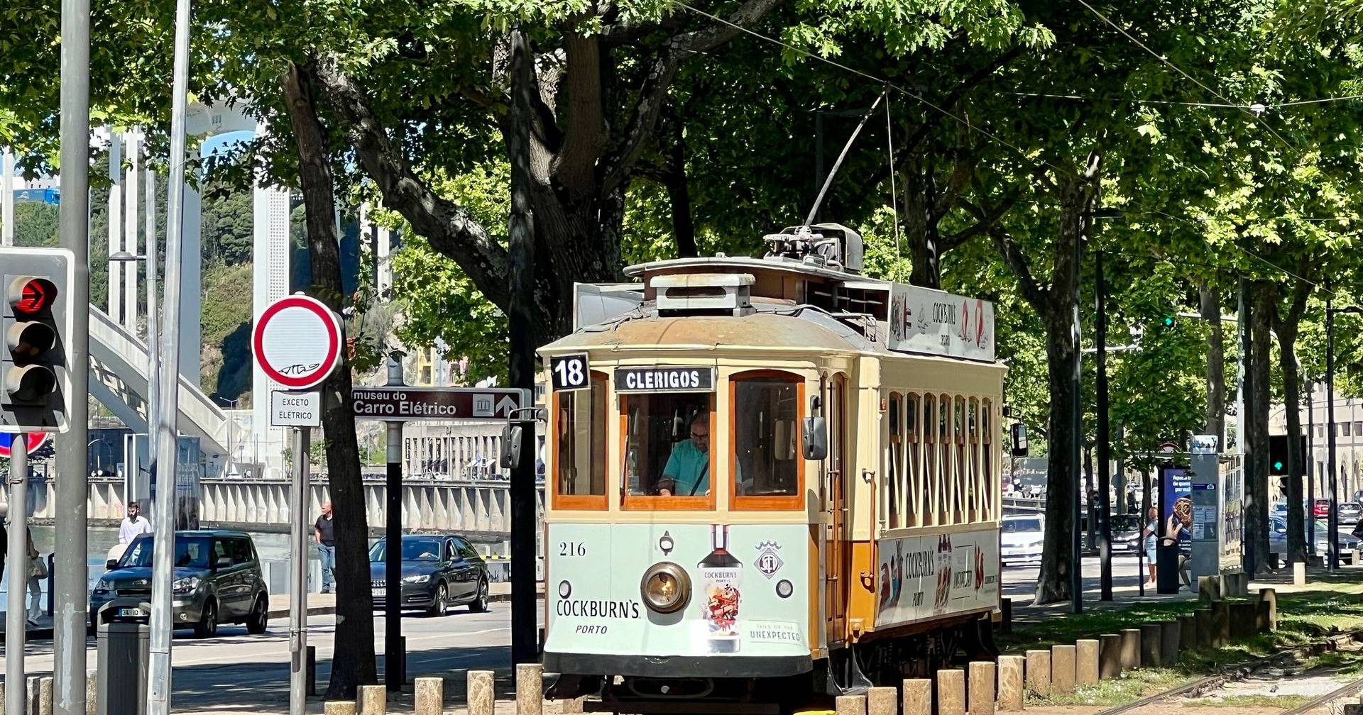 Porto's electric electricity system with automatic braking