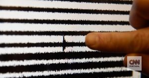 Issued tsunami alert after 7.2 earthquake in Papua New Guinea