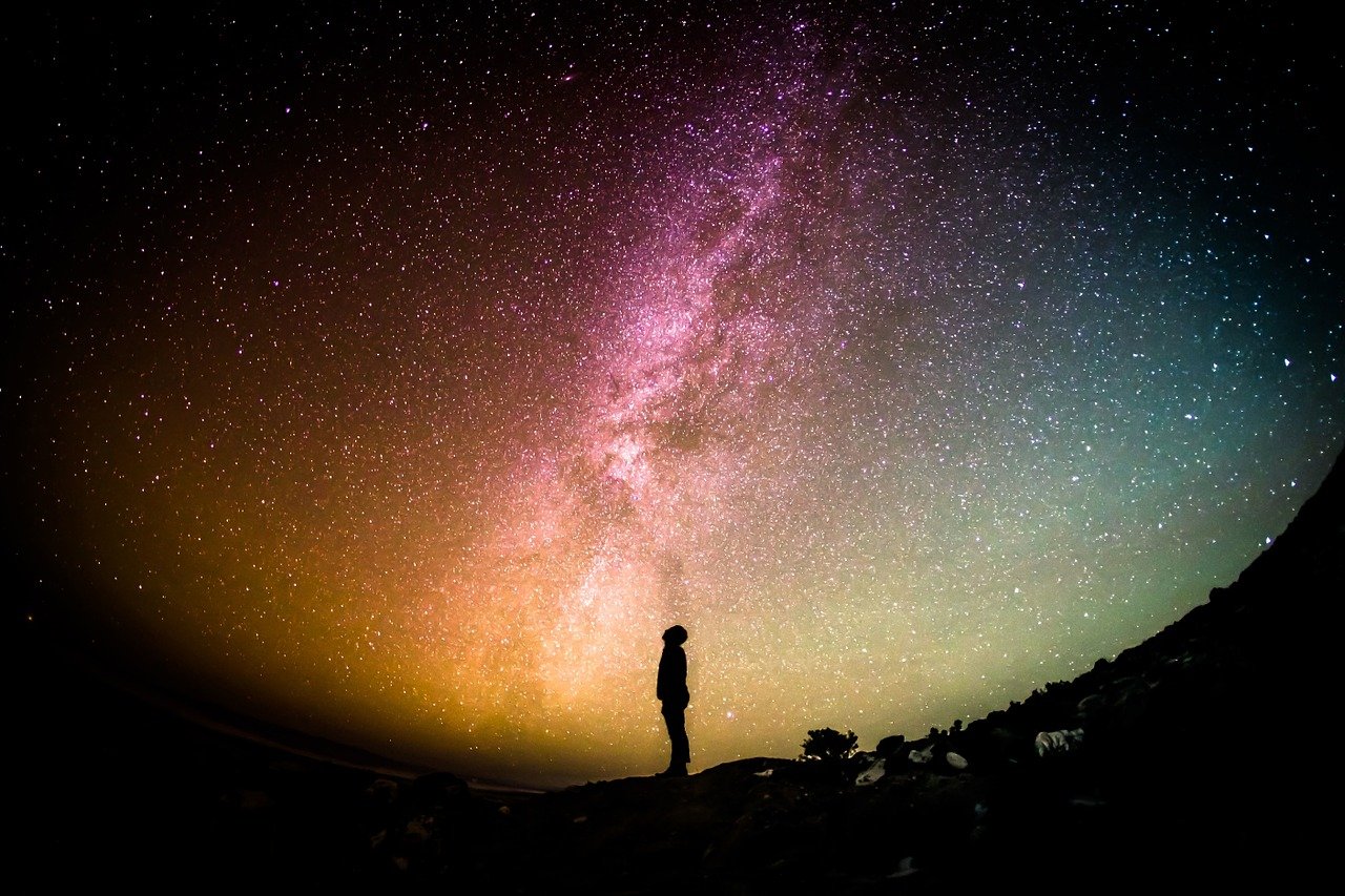 O que sabemos sobre a vida fora da Terra? E se nunca a encontrarmos?