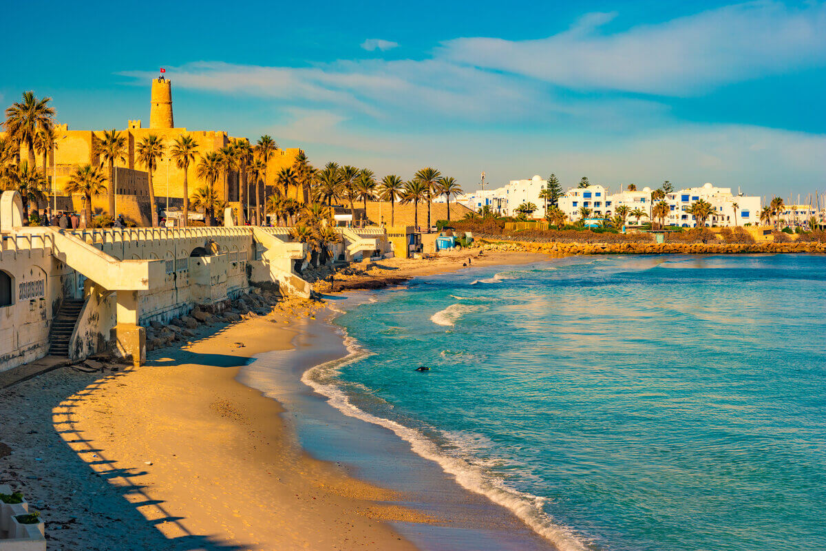 This paradise paradise and cheap life is 'here next door' and will have direct flights from Portugal