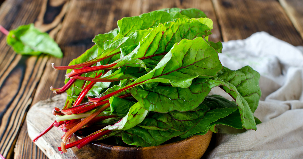 We can prepare a tasty stuffing for dumplings from beetroot
