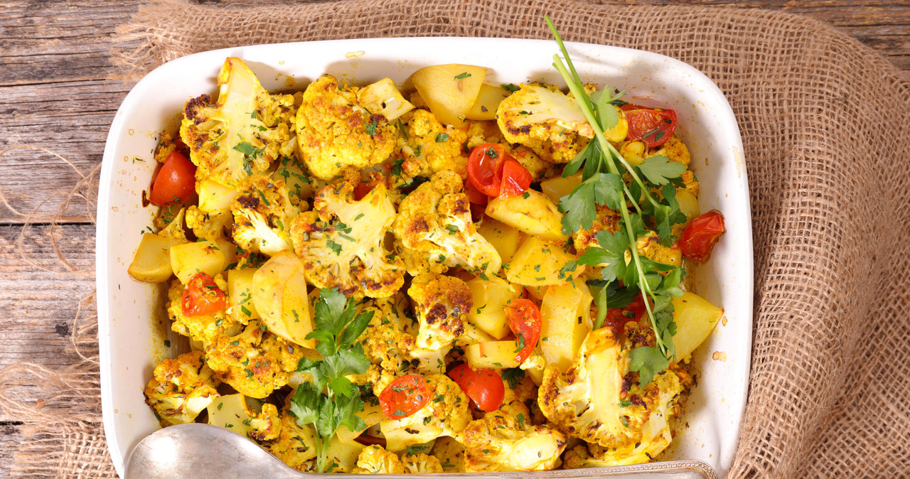 Cauliflower is a vegetable that can be served in various forms, cooked, baked, stewed or as soup-cream. /123RF/PICSEL