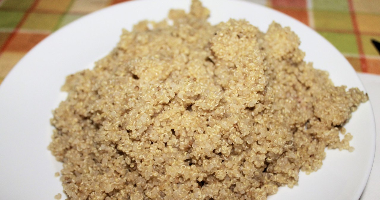 Forget about potatoes, groats and rice. This healthy add -on fits even better with pork chop