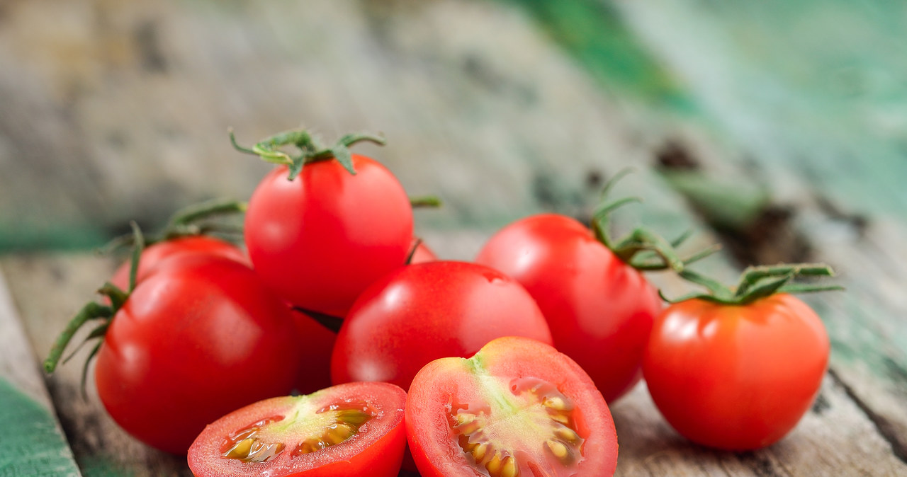 Removal of tomato skin does not have to be difficult /123RF /PICSEL